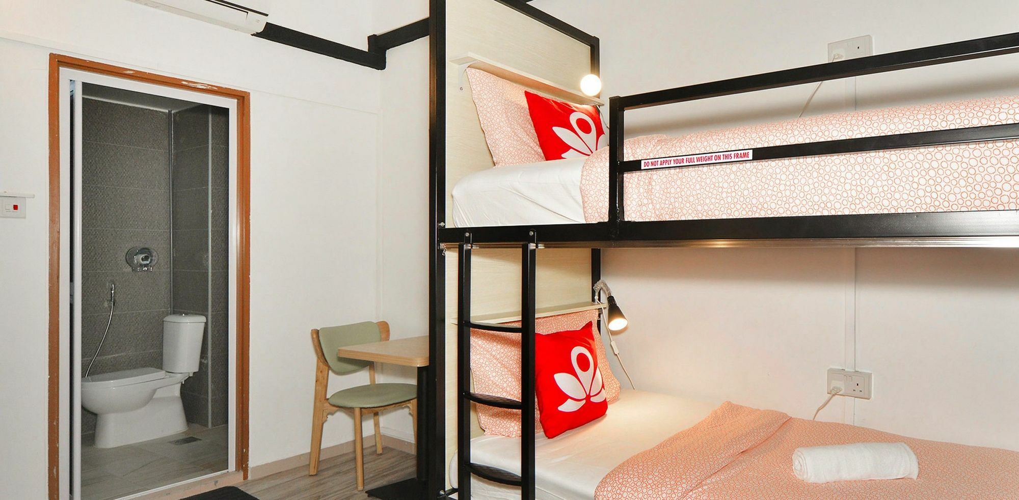 Zen Hostel Aljunied Сингапур Экстерьер фото
